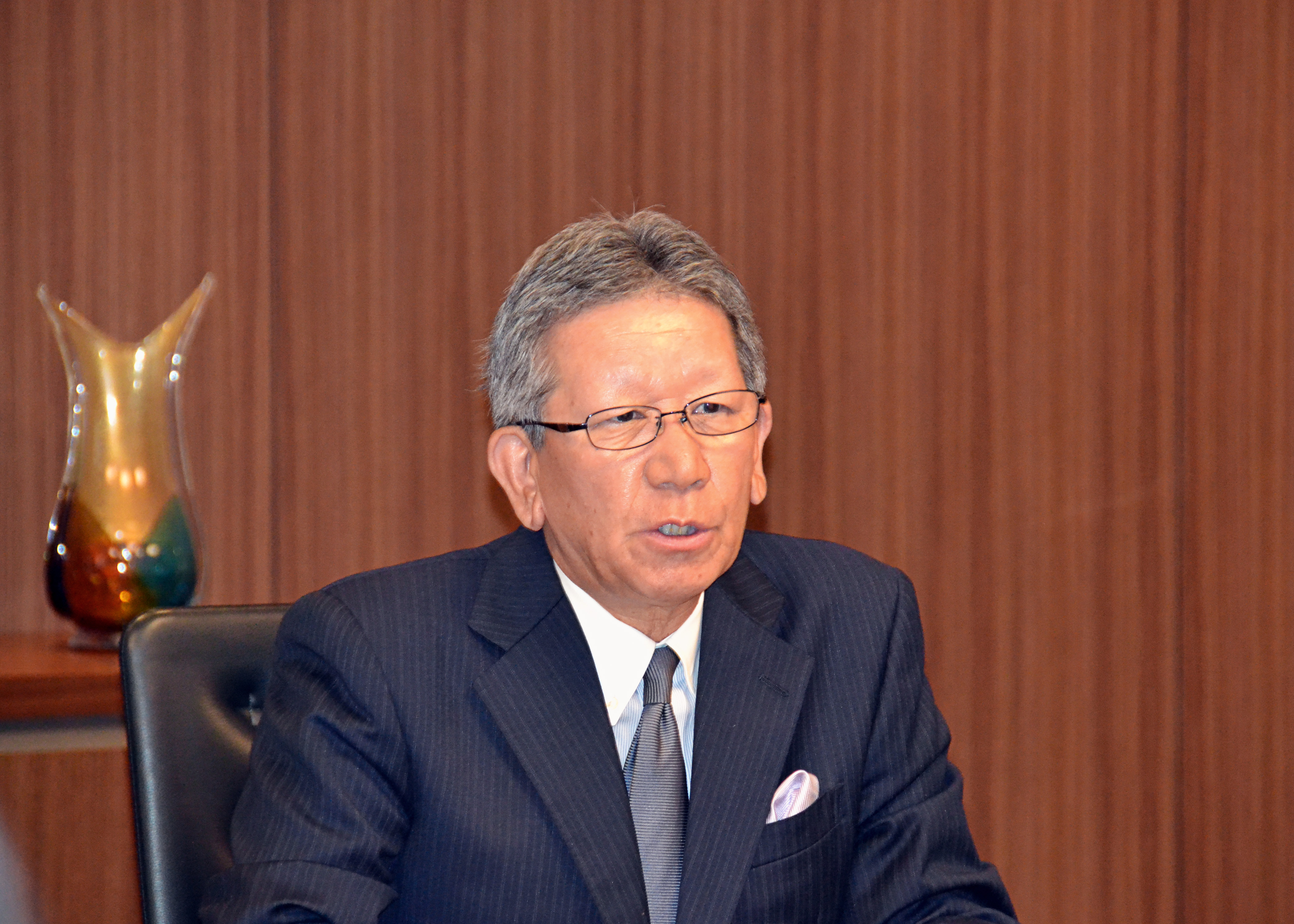 祝辞を述べる三宅社長